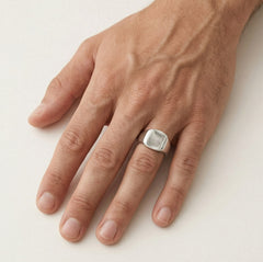 Nadčasový stříbrný tradiční prsten