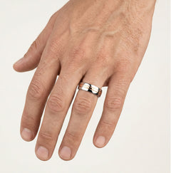 Eleganter zweifarbiger Ehering