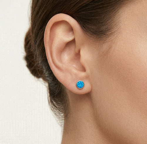 Pendientes de botón con ópalo azul