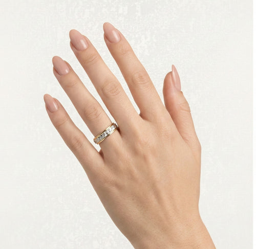 Eleganter Hochzeitsring aus Gelb- und Weißgold