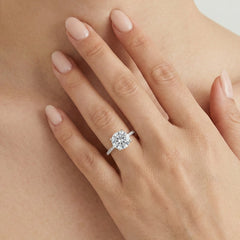 Velký prsten bílé zlato