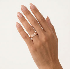 Růžové zlaté pískované snubní prsteny