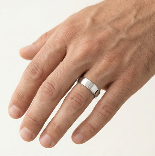 Alliance épaisse en or blanc 5 mm avec côtés en escalier