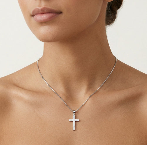 Dos líneas de circonitas cúbicas cruzadas