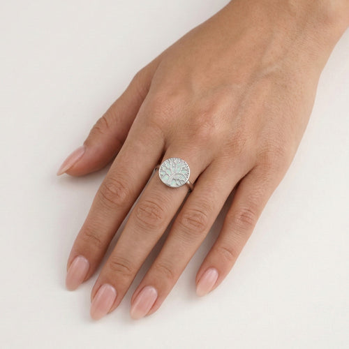 Bague en opale blanche tol