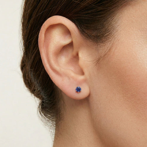 Simple white gold sapphire earrings