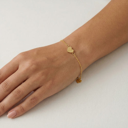 Schlichtes Gold-Herzarmband