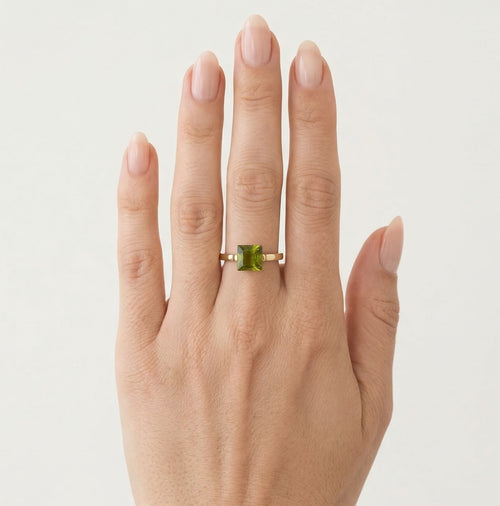 Golden fantasy delight ring