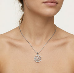 Fantazijní přívěsek stromu života