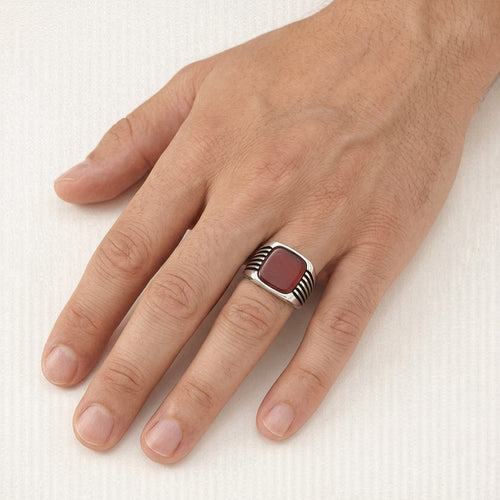 Pánský prsten ze stříbra s achátem, polštářový brus