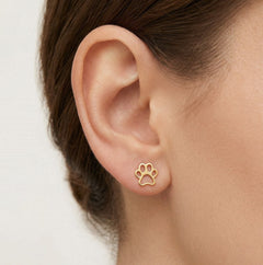 Boucles d’oreilles clous en or motif patte de chat