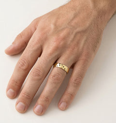 Bague de mariage intemporelle en or jaune