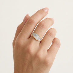 wellen-gold-zirkonia-ring