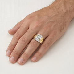 Two horses gold ring