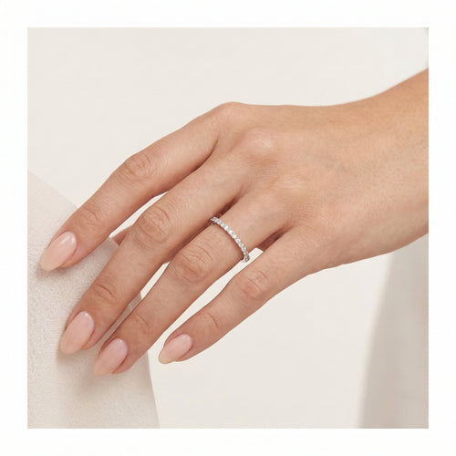 Funkelnder Weißgold-Trauring