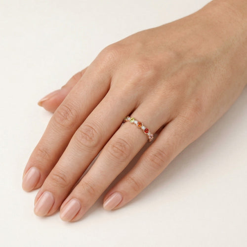 Bague vibrante en saphir et diamants