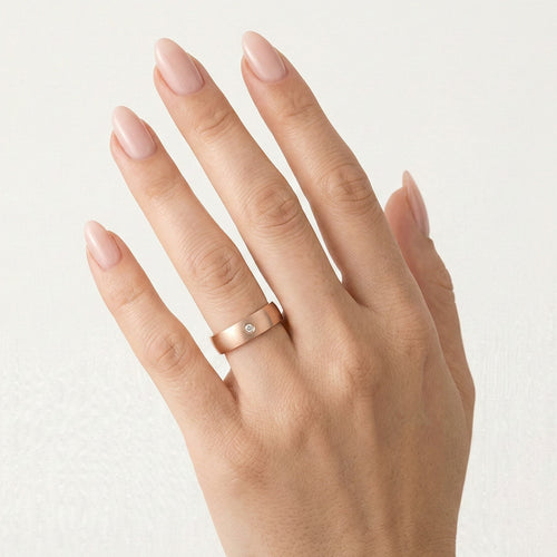 Matný snubní prsten z růžového zlata