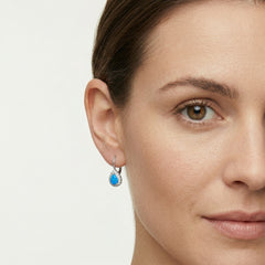Pendientes de ópalo azul en forma de pera con cierre de palanca
