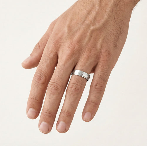 Bagues de mariage élégantes larges en or blanc