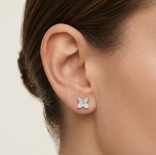 Stříbrné náušnice ve tvaru čtyřlístku