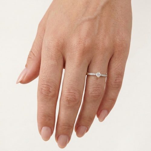 Dünner Akzent-Goldring