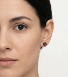 Garnet flower stud earrings