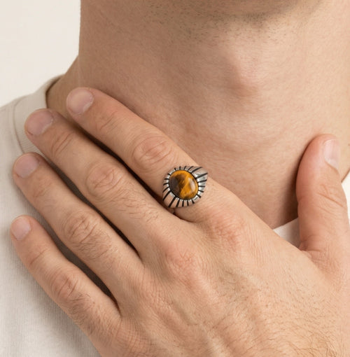 Round cut tigers eye men ring with side lines