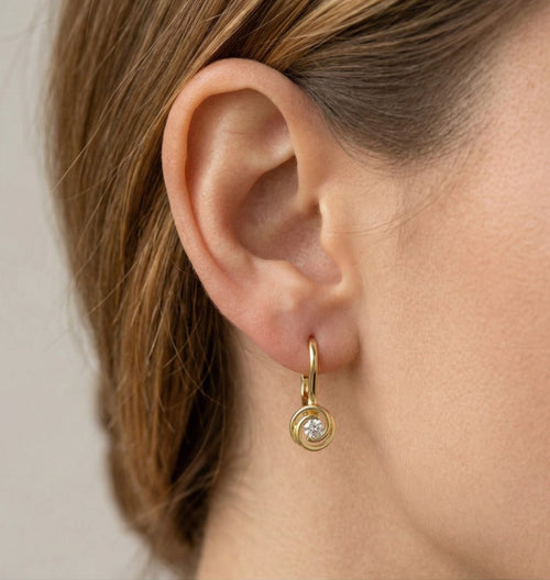 Spiral-Ohrringe aus Gold