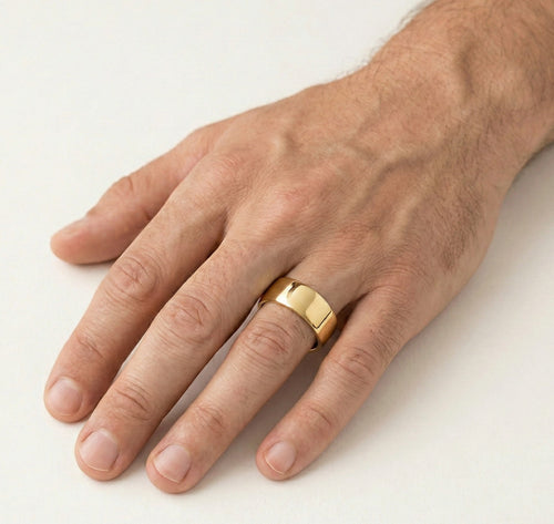 Anillo de boda macizo de oro amarillo