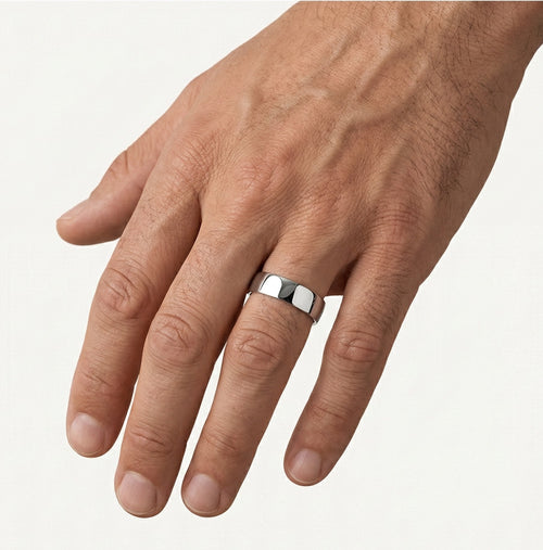 Elegantní snubní prsteny s ohnutým designem z bílého zlata