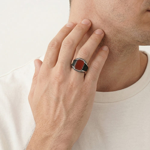 Pánský prsten ze stříbra s achátem, smaragdový brus