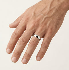 Bague de mariage massive en or blanc avec cœur