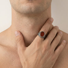 Pánský prsten ze stříbra s achátem, oválný brus