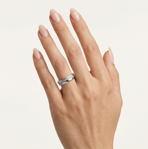 Bague de mariage moitié mate, moitié polie avec rhodium noir