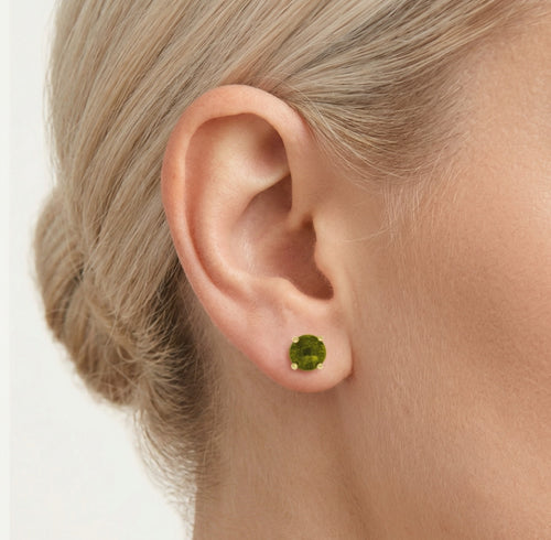 Elegante Moldavit- und Gold-Ohrstecker