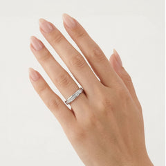 Alliance brillante en or blanc