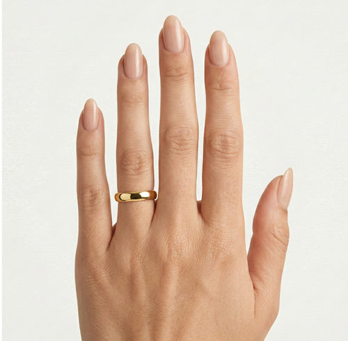 Klassische 4 mm breite Trauringe aus Gelbgold