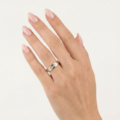 Zweifarbiger Gold-Ehering mit Diamant