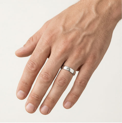 Bague de mariage classique en or blanc