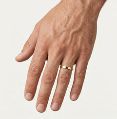 Bague de mariage intemporelle en or jaune