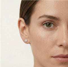 Okouzlující diamantové náušnice z bílého zlata