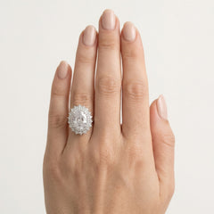 Stylový stříbrný prsten s motivem svatozáře