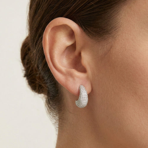 Stříbrné kubické zirkony ve tvaru slzy