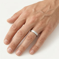 Alliance solitaire en or blanc