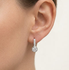 Fantasía white gold earrings