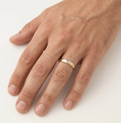 Alliance simple en or jaune et blanc