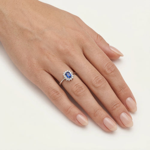 Diamantring mit Saphir