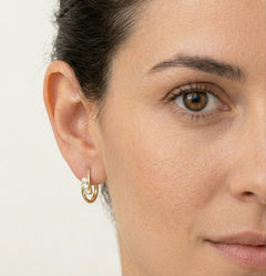 Diamantové náušnice drážkového osazení