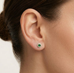 Smaragdové a diamantové zlaté náušnice