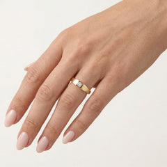 Tension setting solitaire